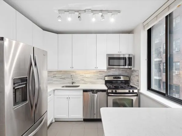 403 East 62nd Street image 1 of 9