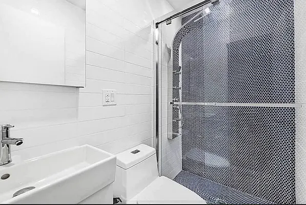 Rented by Corcoran | media 6