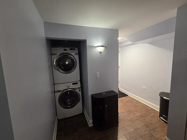 1946 W Touhy Ave #1 — Photo 21