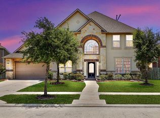 5411 Valley Country Ln, Sugar Land, TX 77479