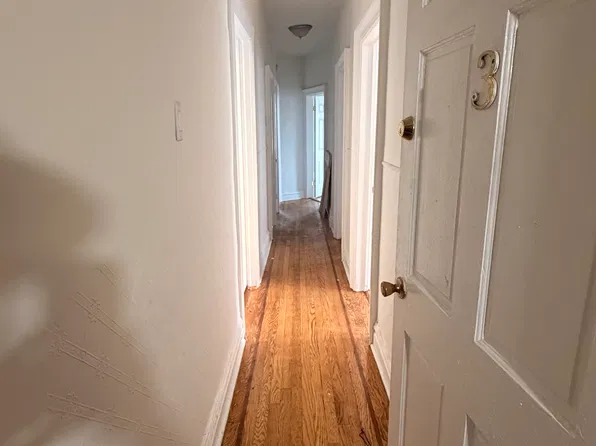 292 Summit Ave #3, Jersey City, NJ 07306
