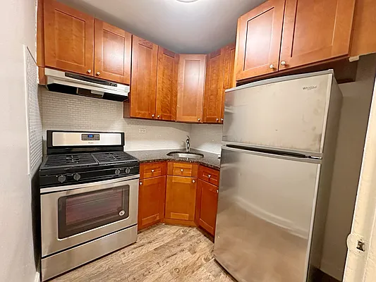 Rented by Brooklyn Property Group LLC | media 13