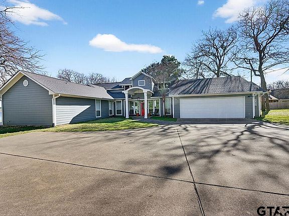 2nd image of 7811 Double Oaks Rd