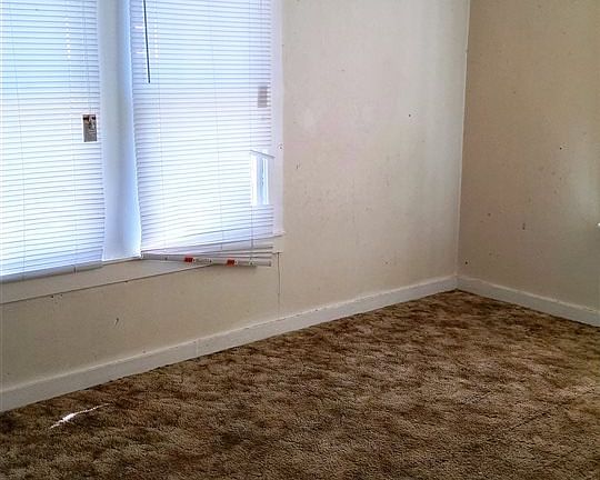 2nd image of 504 S West St