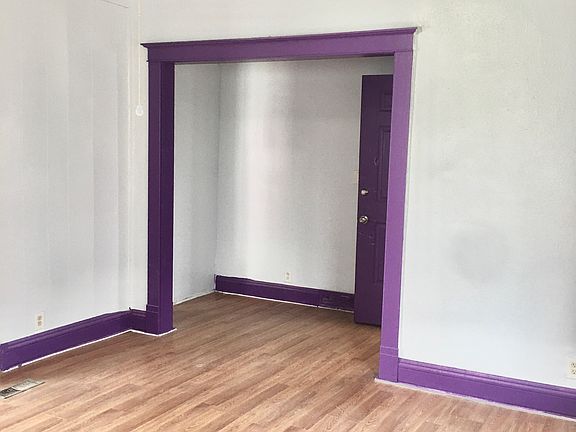 4th image of 1033 Niagara Ave APT 3