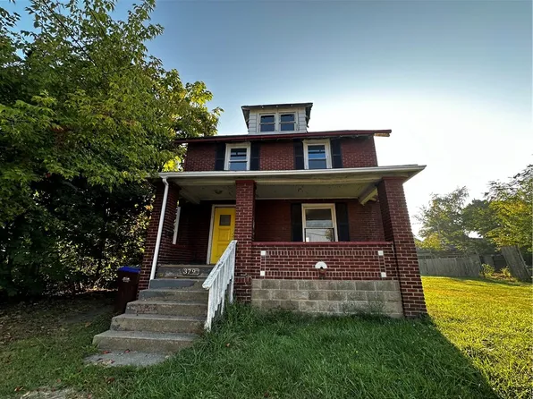 377 New Castle Ave, Sharon, PA 16146