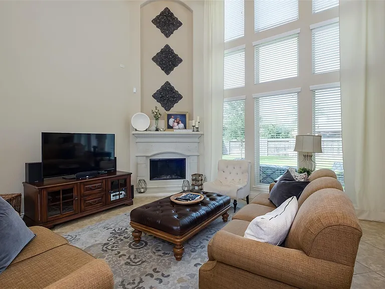 27707 Lodgemist Ct — Photo 10