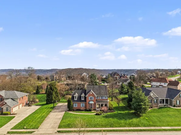 1695 Grandview Dr, Hebron, KY 41048