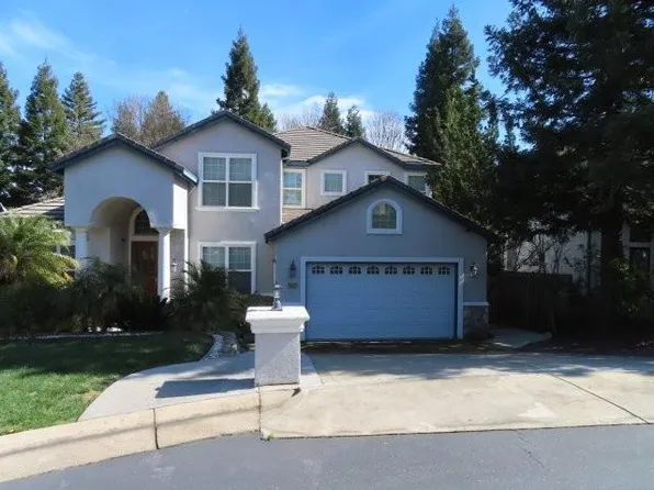 8437 Cobble Creek Ln, Orangevale, CA 95662