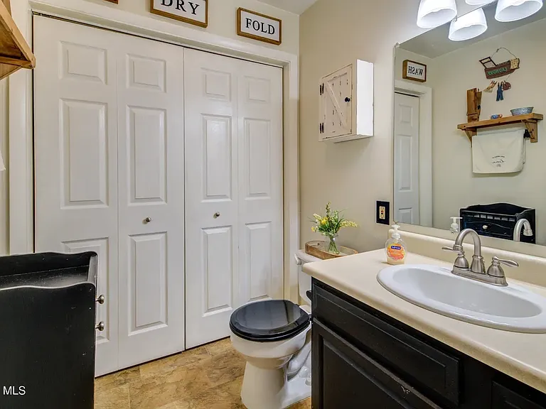 Half Bath W/ laundry
