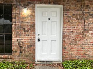 402 Loire Ave #B, Lafayette, LA 70507