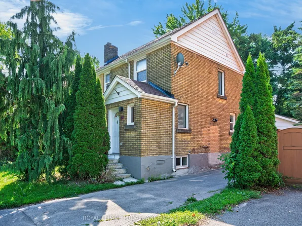 500 Brock St, Kingston, ON K7L 1T7