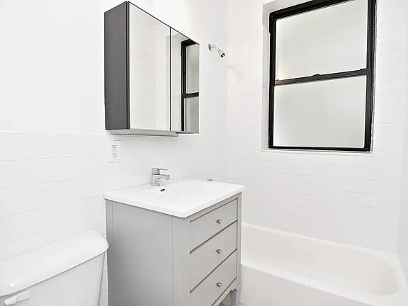 5th image of 614 St Nicholas Ave APT 3C