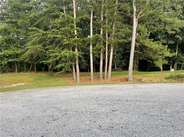 4742 Coker Dr #12, Flowery Branch, GA 30542