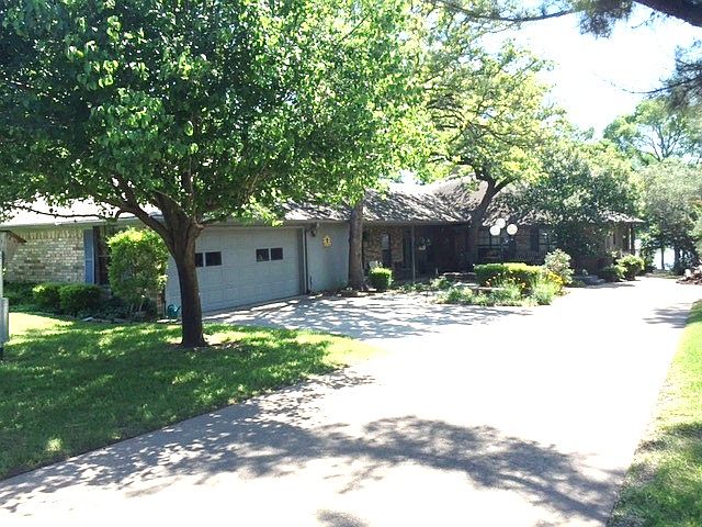 1st image of 114 Hogan Dr