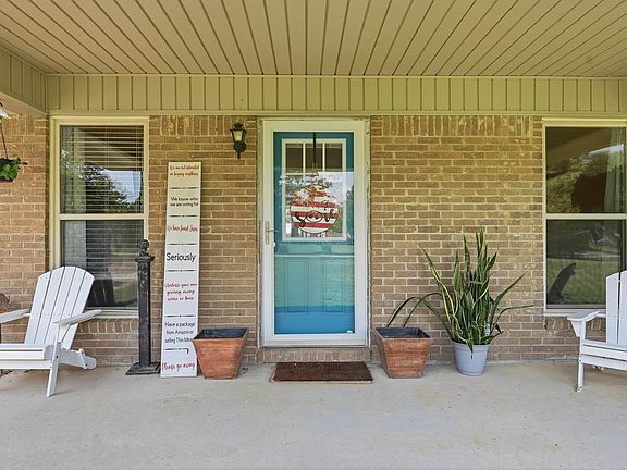 4th image of 34 Janski Ln