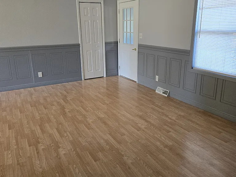 5015 Highland Dr — Photo 7