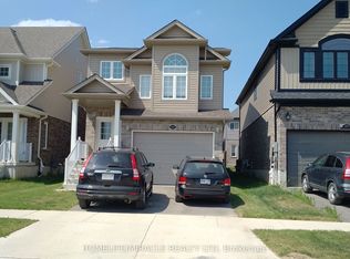 305 Tall Grass Cres, Kitchener, ON N2P0G7