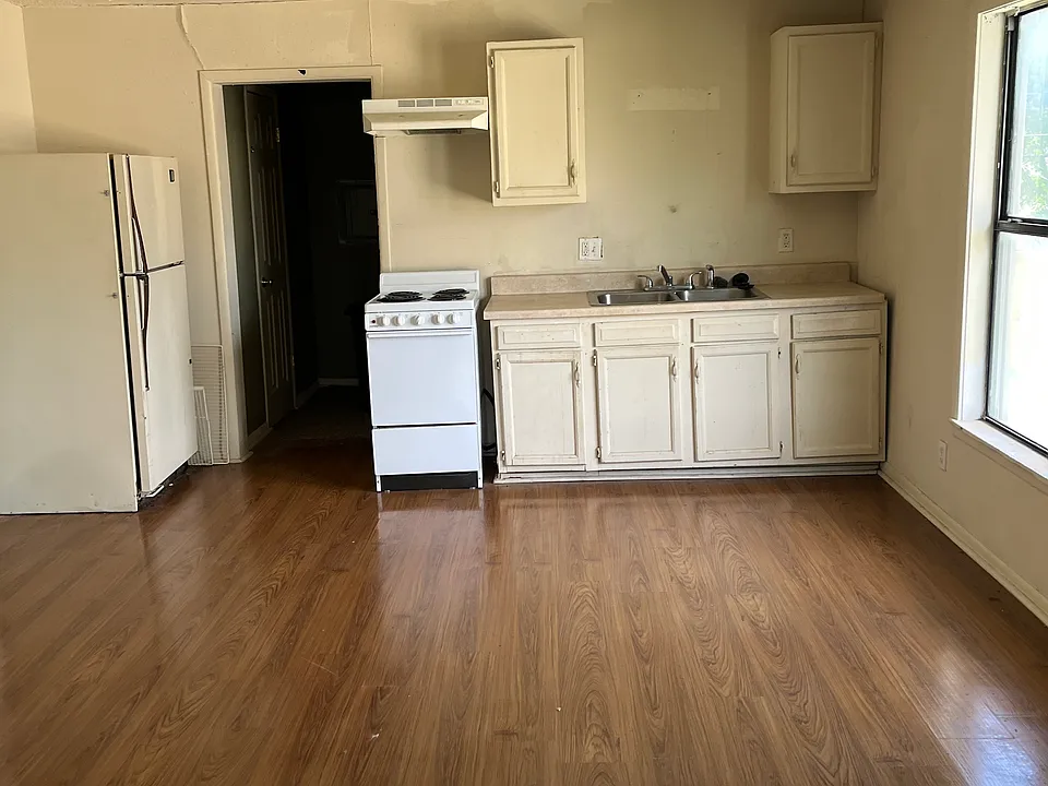 1623 Elizabeth Ave #C