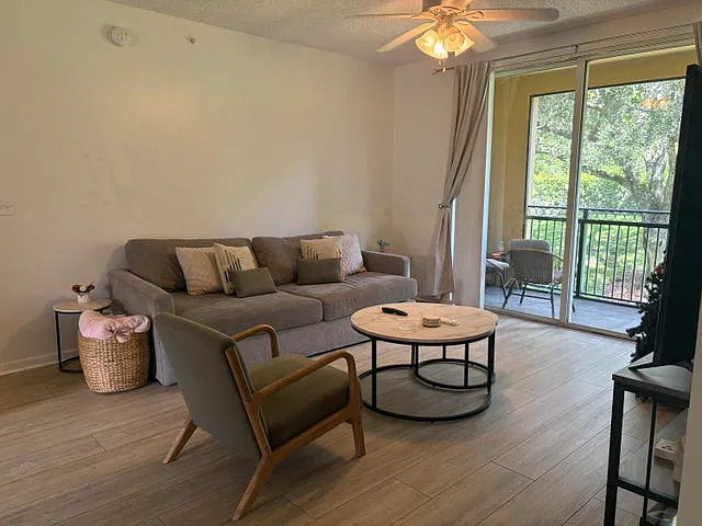 3 bed, 1479 sqft, $3,000 — Photo 4