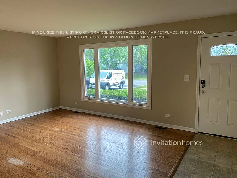 940 Sandlewood Ct — Photo 3