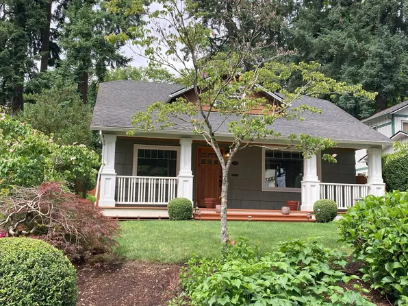 730 8th St, Lake Oswego, OR 97034