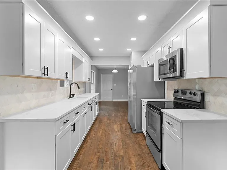 141 Poplar Way — Photo 15