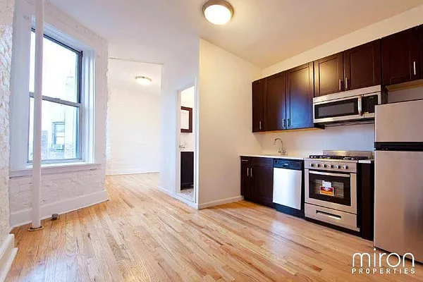 Rented by Miron Properties | media 36