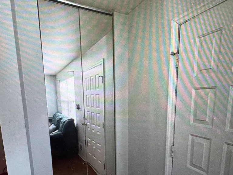 211 Gambocz Ct — Photo 10
