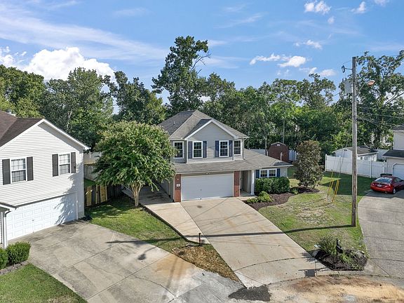 2nd image of 105 Governor Ct
