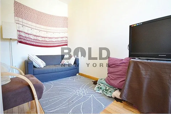 Rented by Bold New York | media 21