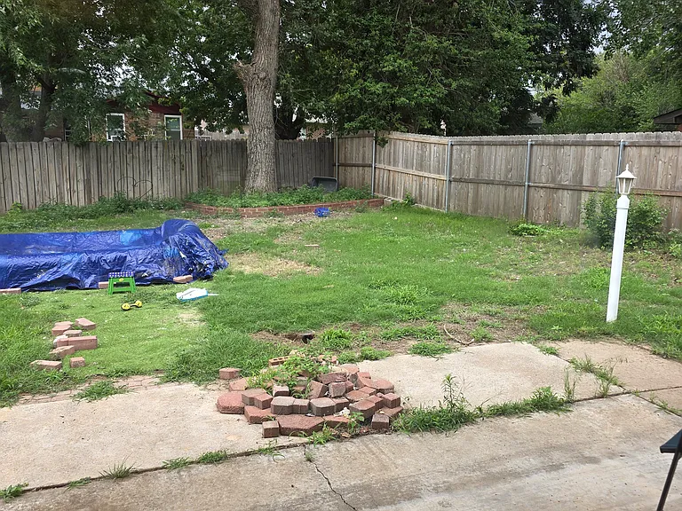 1202 Briar Creek Rd — Photo 3