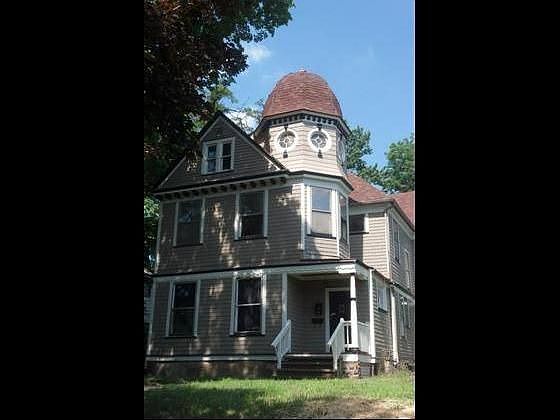 1st image of 44 Oakdale Ave