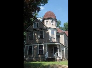 44 Oakdale Ave, Akron, OH 44302