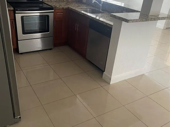 3611 NE 15th Avenue, Pompano Beach, FL 33064