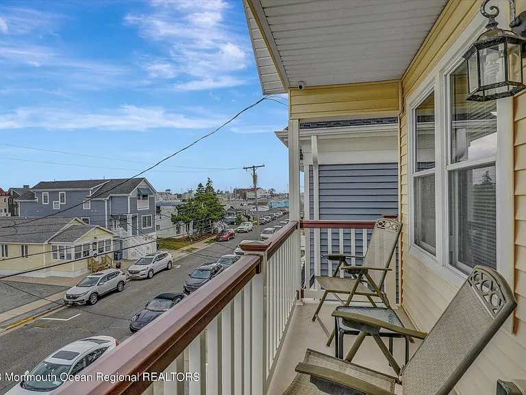 120A Randall Ave #A — Photo 24
