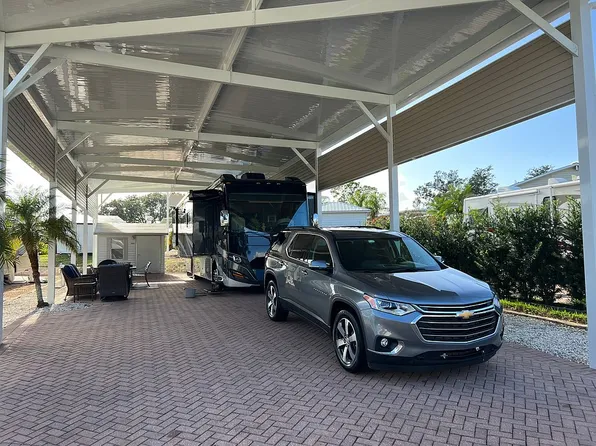 2540 Saint George Dr, Davenport, FL 33837