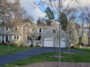 7 Andrew Dr, Pembroke, MA 02359