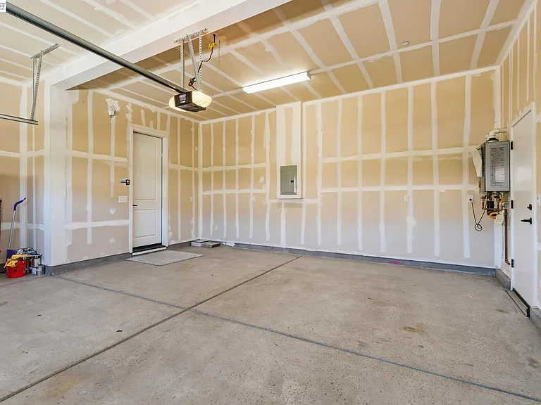 1550 Plumas Dr — Photo 64