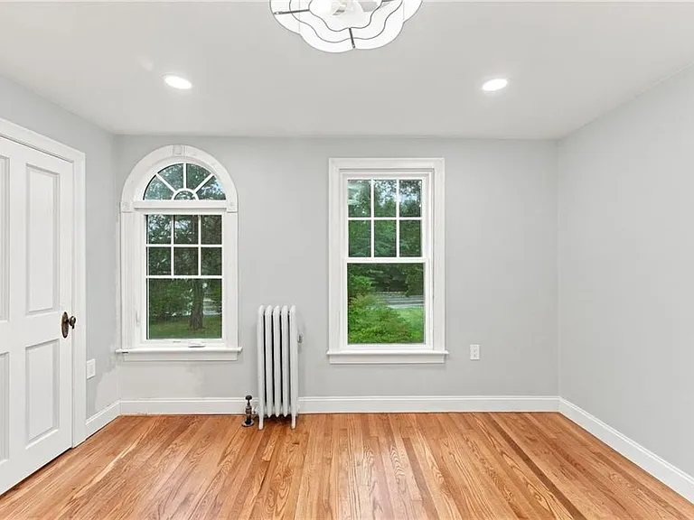 1552 Kingstown Rd — Photo 19