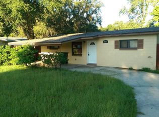 804 Plumosa Ave, Fruitland Park, FL 34731