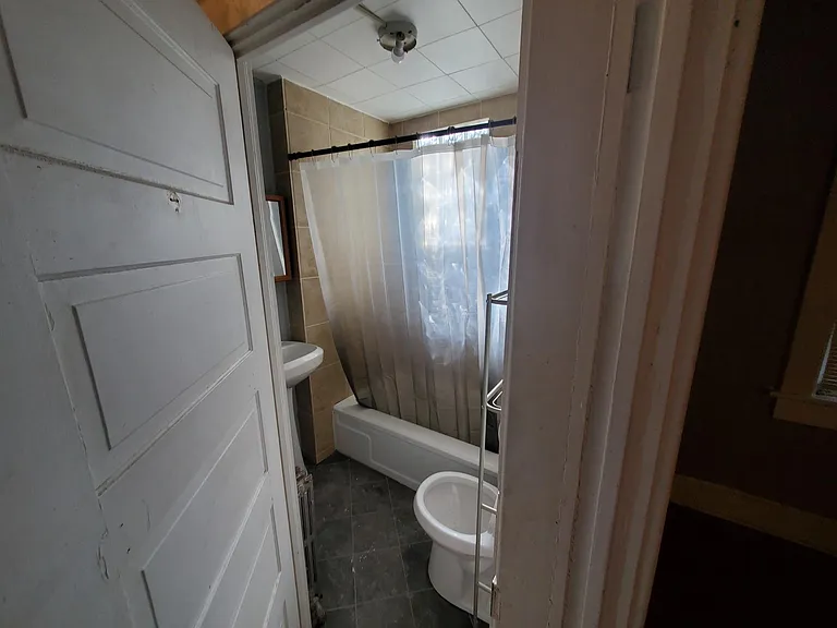 195 D St #1 — Photo 3