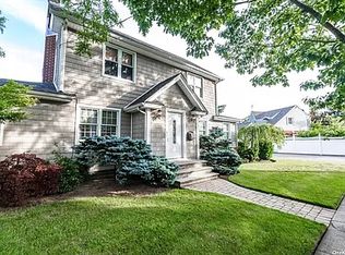60 Monroe St FLOOR 1, Lynbrook, NY 11563