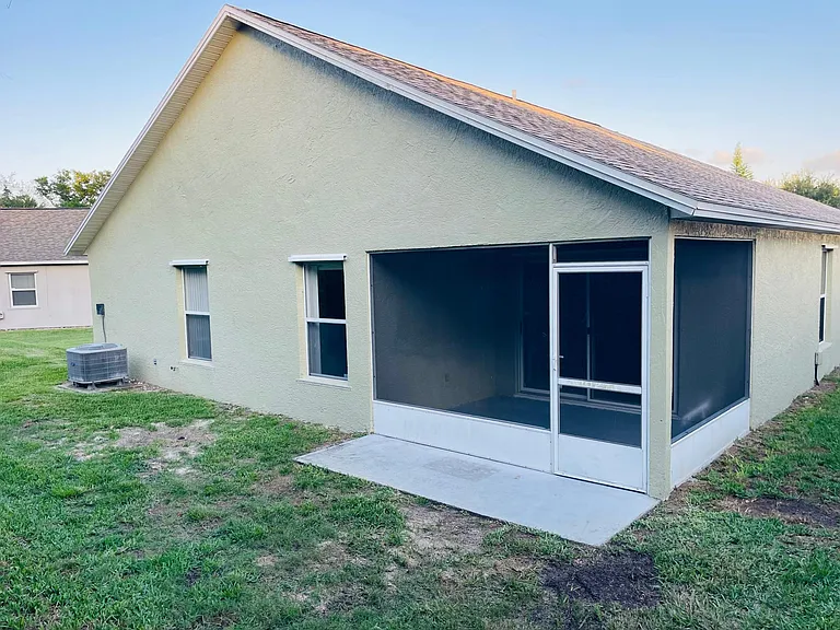2361 White Sands Ct NE — Photo 15