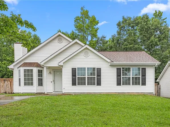 908 Brushy Fork Dr, Greensboro, NC 27406