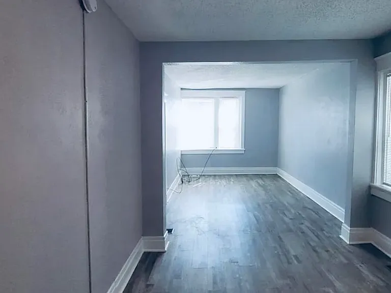 128 Auburn Ave #4 — Photo 6