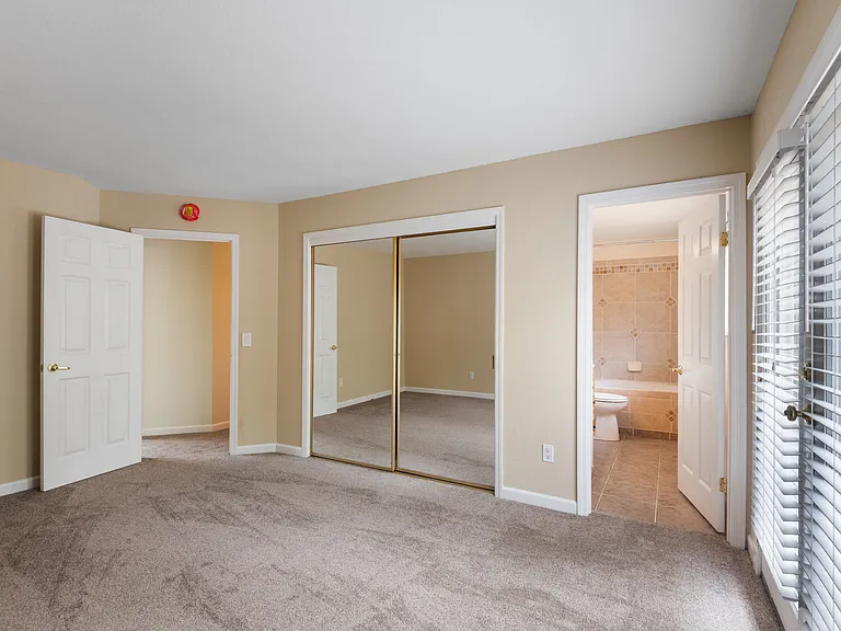 109 Ginos Ct — Photo 14