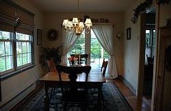 5th image of 102 Mountain View Pl