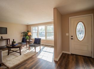 743 67th St, Springfield, OR 97478