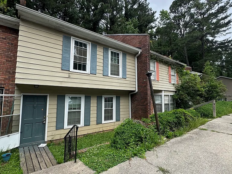 5140 Highpoint Rd #21 — Photo 1